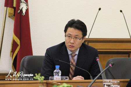 �H�����`���U�z�|�ئb�|�W�o���C