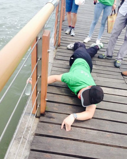 �Ϸʹ��I(y��)��W��ĸ�H�����������`�F�꠆T��ɼ����@ˮ��ſ�ڵ�����