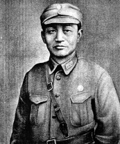 ����(r��n)��(1905��1933)���ֆ����ؑc���_(k��i)�h����1925��12�¿���V���S��܊У3�ڲ����ƣ�1926�ꮅ�I(y��)����У��(d��n)��4��5��6�ڽ̹���1932�궬�·�(gu��)������܊��17܊25����75�õ�149�F(tu��n)��У�F(tu��n)�L(zh��ng)���v���ݓ�(d��n)�γǷ���1933��3�����ʲ��S���(du��)���Ϻӱ�������ǰ�ڌ�(xi��)�oĸ�H�����һ�����зQ������܊ռ�I(l��ng)�˖|��ʡ���F(xi��n)���M(j��n)���L(zh��ng)�������������Σ�������ʲ����ϣ����c��܊��������(zh��n)���������ԃ������3��11���������ںӱ�ʡ�ű�������܊�����������Џ��������r(sh��)��28�q���˺�����(gu��)������׷������܊�ٌ���