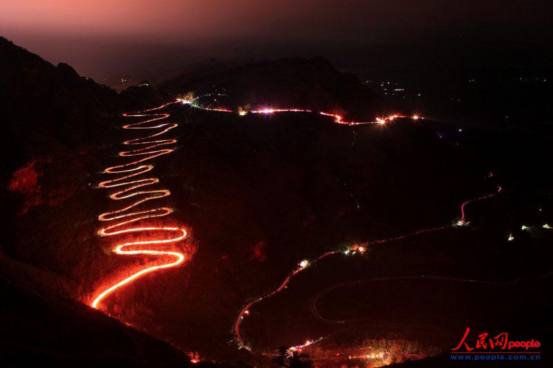 2974�˳ֻ��ͽ������(zh��n)��·��¡��24���ա��γɉ��^�Ļ���L������ꐁ��֔zӰ�� 