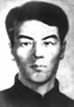 ����̩��1907��1936�������Ŀ�������Ӣ�ۣ��|������(li��n)܊�ڶ�܊��(chu��ng)���˺���Ҫ�I(l��ng)�������|��ʡ�wƽ�h�����w���У��ˡ�1931������Ї����a(ch��n)�h��12�����Ӽ��h����ͬ�˽M�����L��1932����������^��ú�V�_չ�����\��������ԓ�V����ͬ�˕�ӛ��1933��9�®��x���й��|�M��ίί�T��܊�²��L����v�Ζ|���������܊�ڶ�܊��������ί���|���������܊�ڶ�܊܊�L���|������(li��n)܊�ڶ�܊܊�L���|������(li��n)܊��һ·܊����˾�����1936��11��7������ָ�]�����hС���Ӵ壨��ٽ�Դ�h����(zh��n)���Р�����