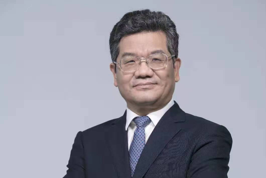 全國政協(xié)委員、中國稅務(wù)學(xué)會副會長 張連起