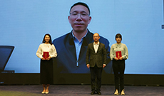 ���߼�ح����W(w��ng)�hί��ӛ�������L�������~�����c��ƽ��Ӣ�ۡ���Ӱ